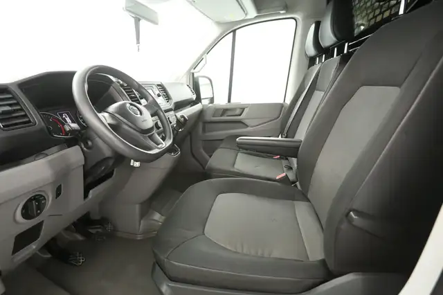 Volkswagen Crafter view 19