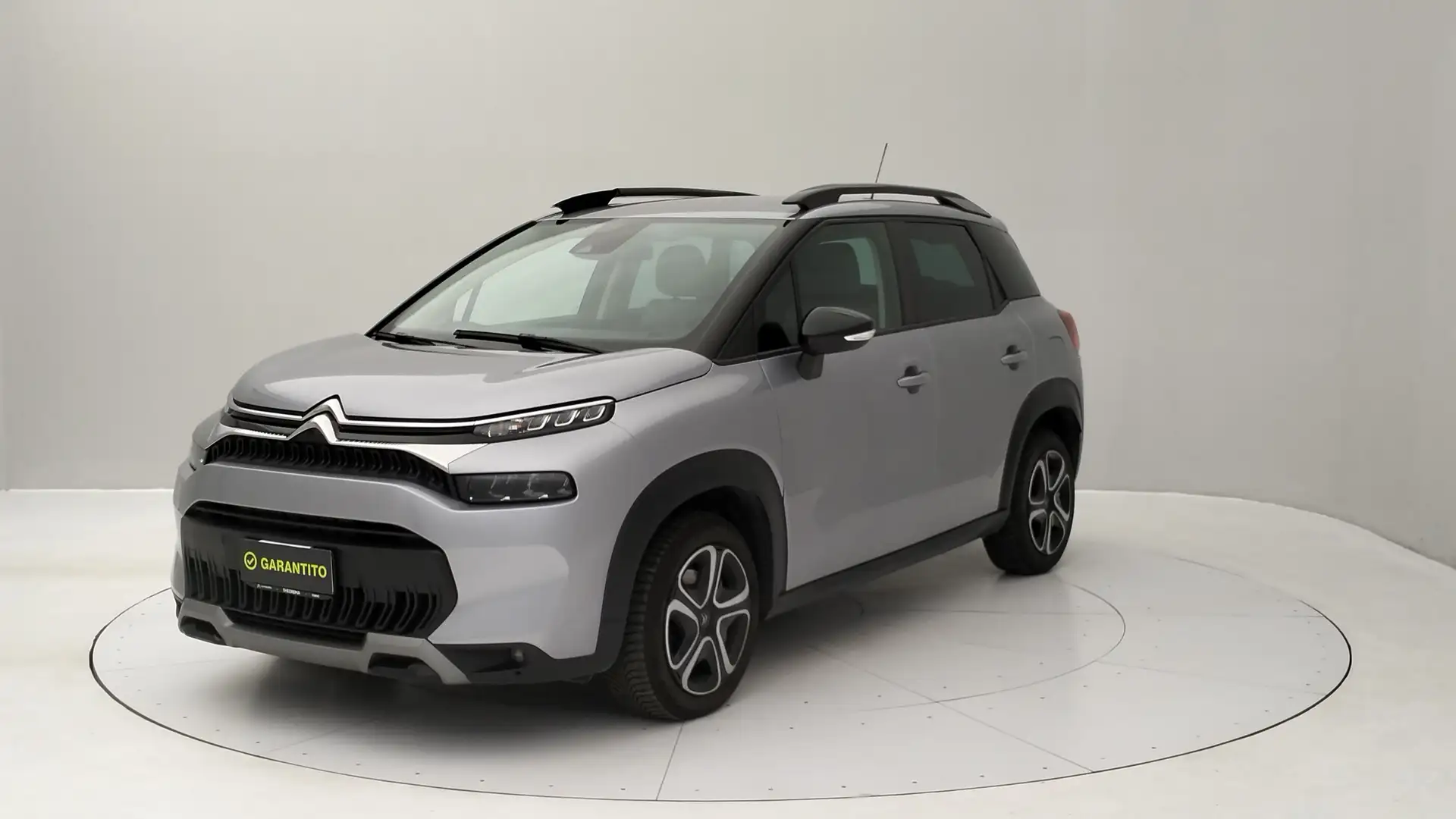 Citroen C3 Aircross 1.2 PureTech Feel Grijs - 1