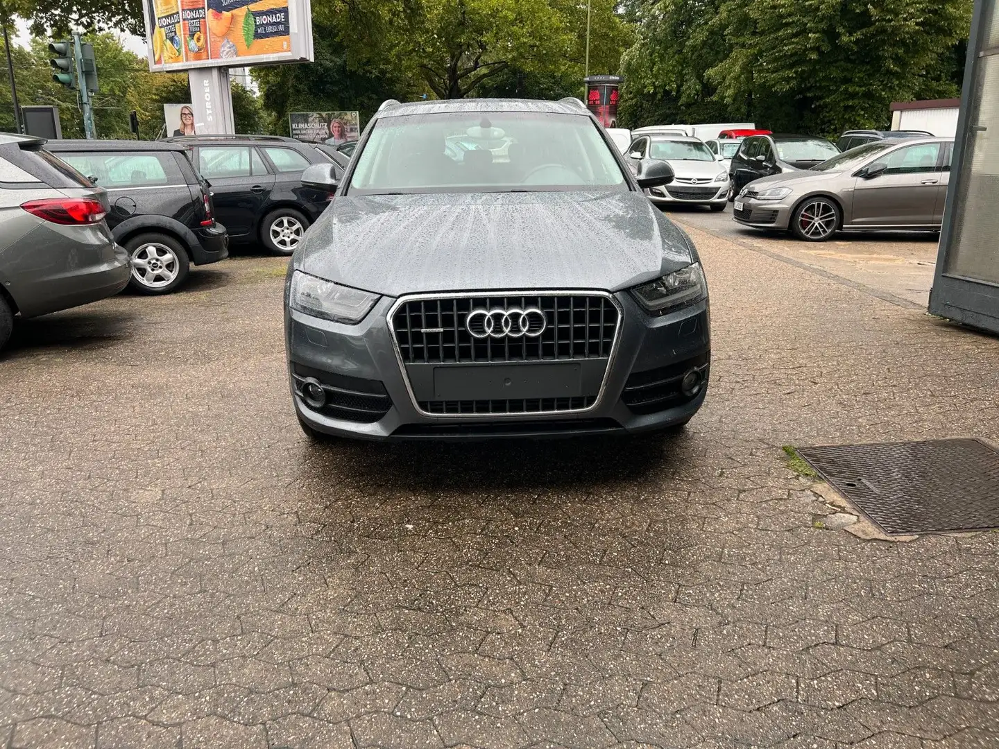 Audi Q3 2.0 TFSI quattro Climatronic-E Fenster-ABS Gris - 2