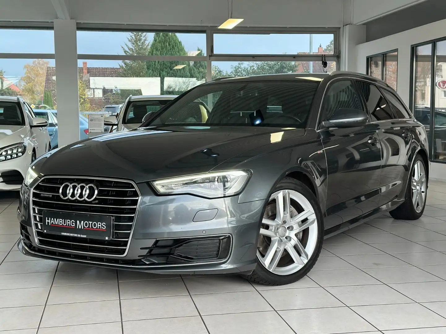 Audi A6 Avant 3.0 TDI quattro S-Line LEDER/272PS Grau - 2