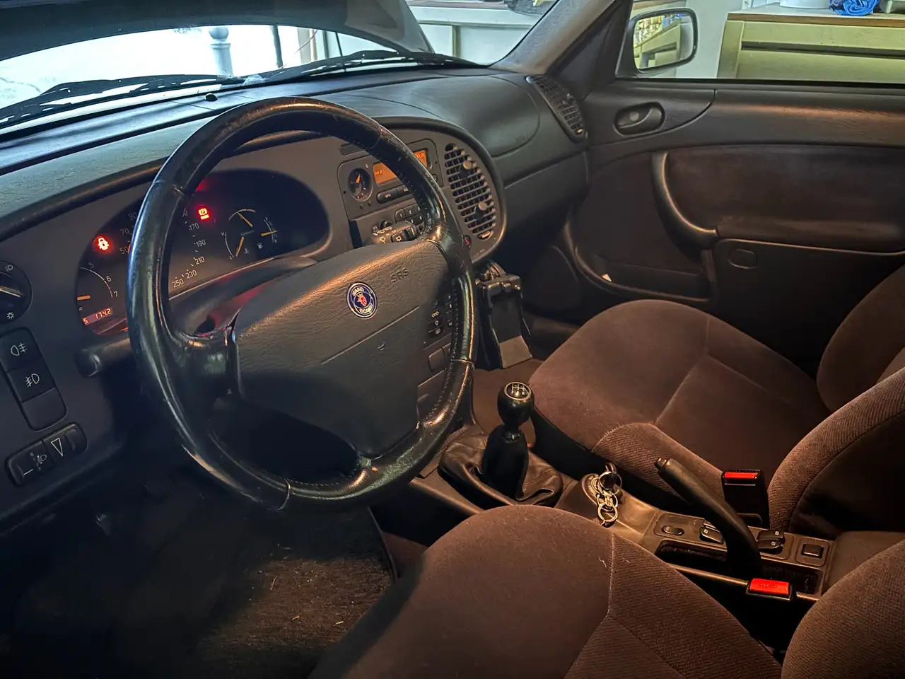 Saab 900 5p 2.0i turbo S A.C.L., foto 6