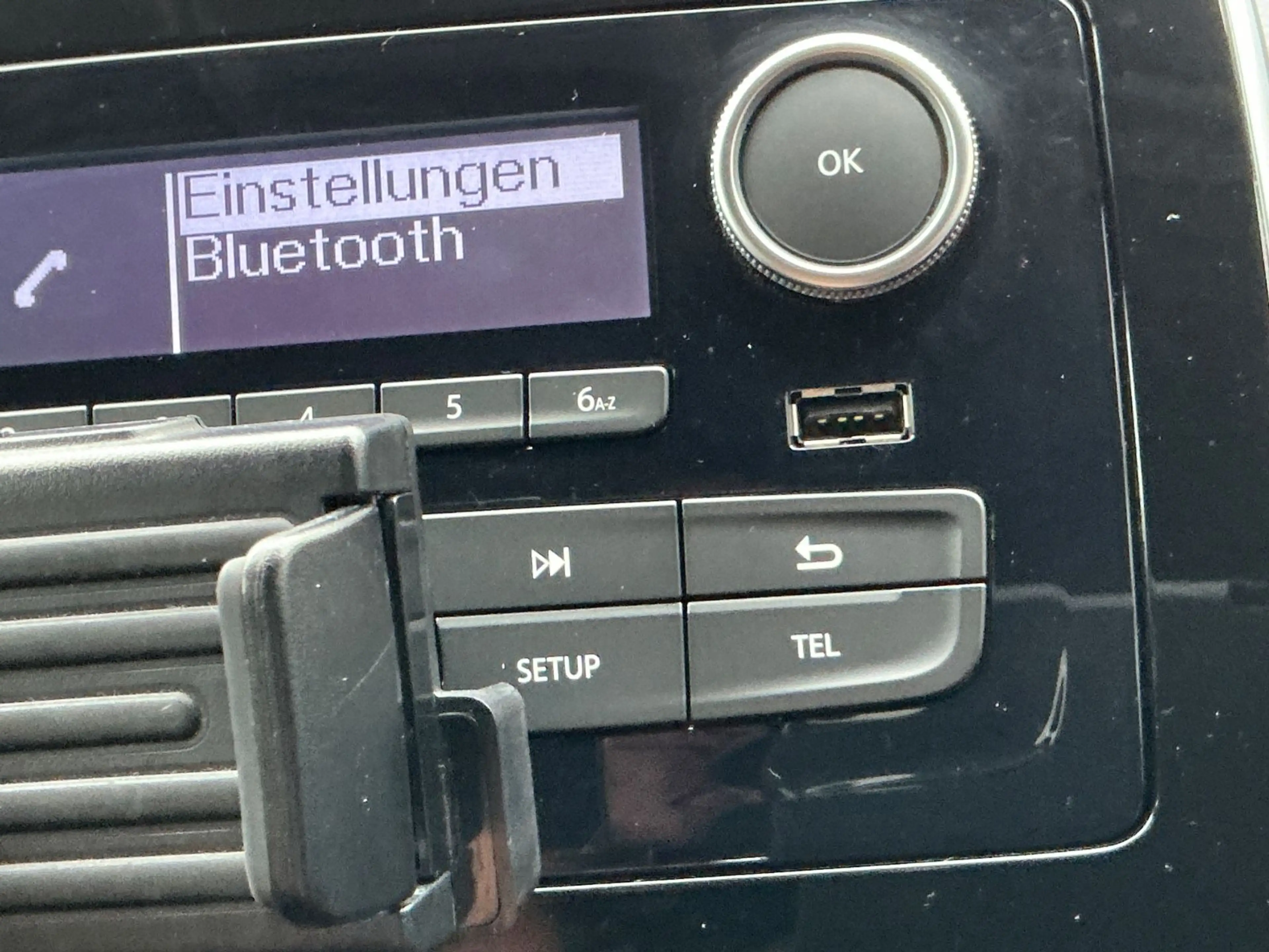 Renault Clio IV Limited BT Allwetter — photo 26