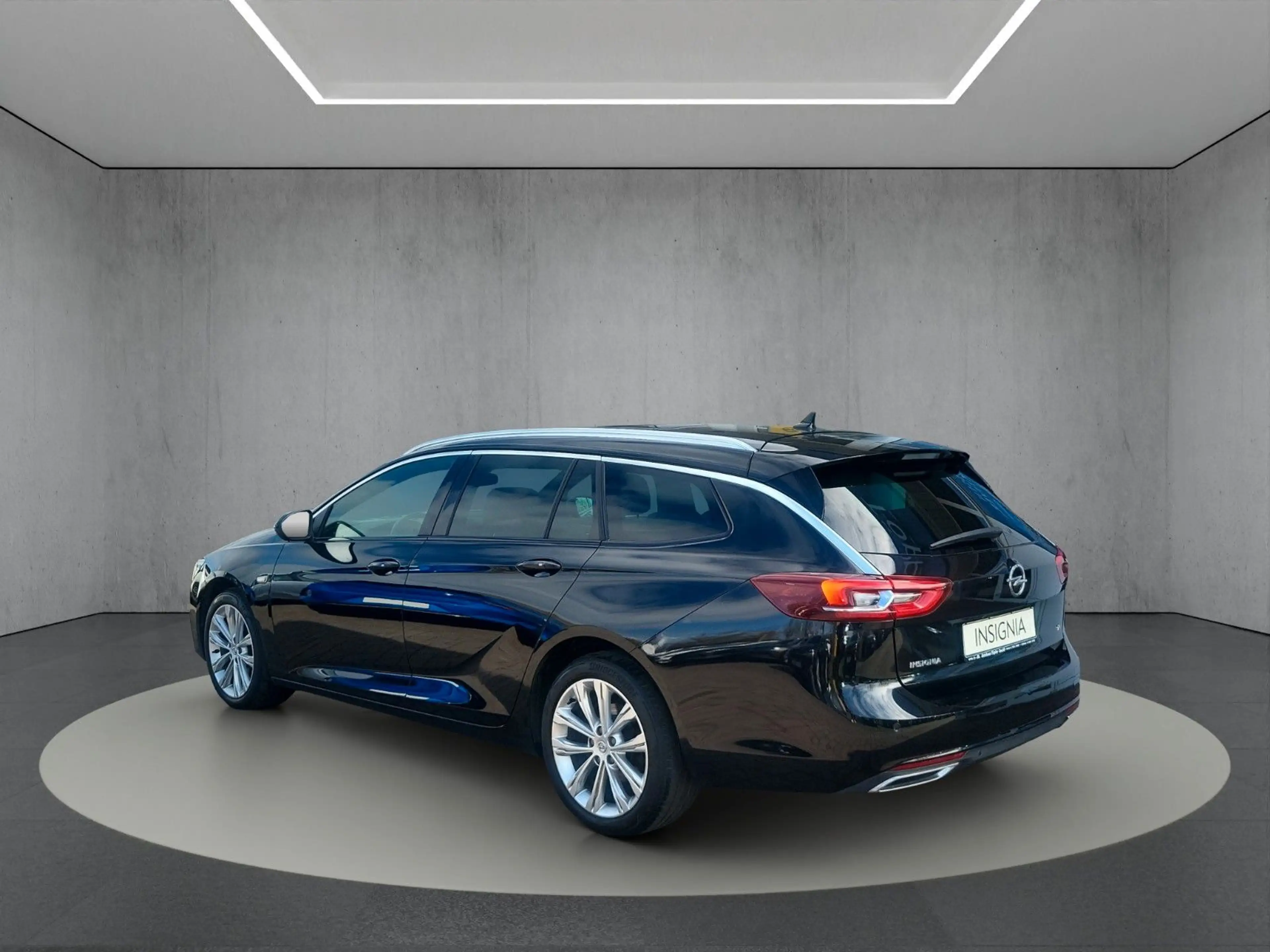 Opel Insignia B ST Premium "Business 4x4" Voll-Leder — photo 3