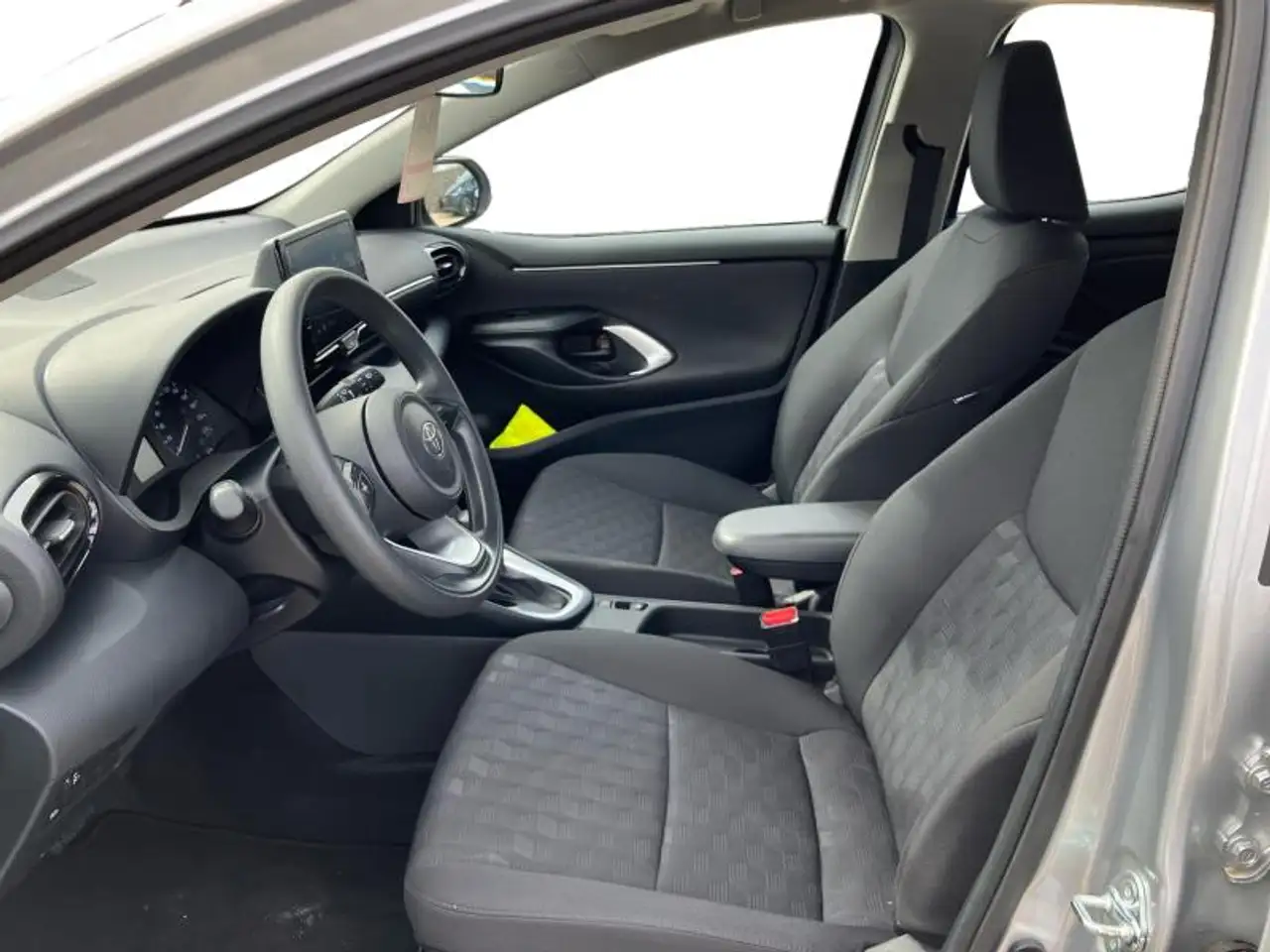 Toyota Yaris Dynamic, миниатюра 10