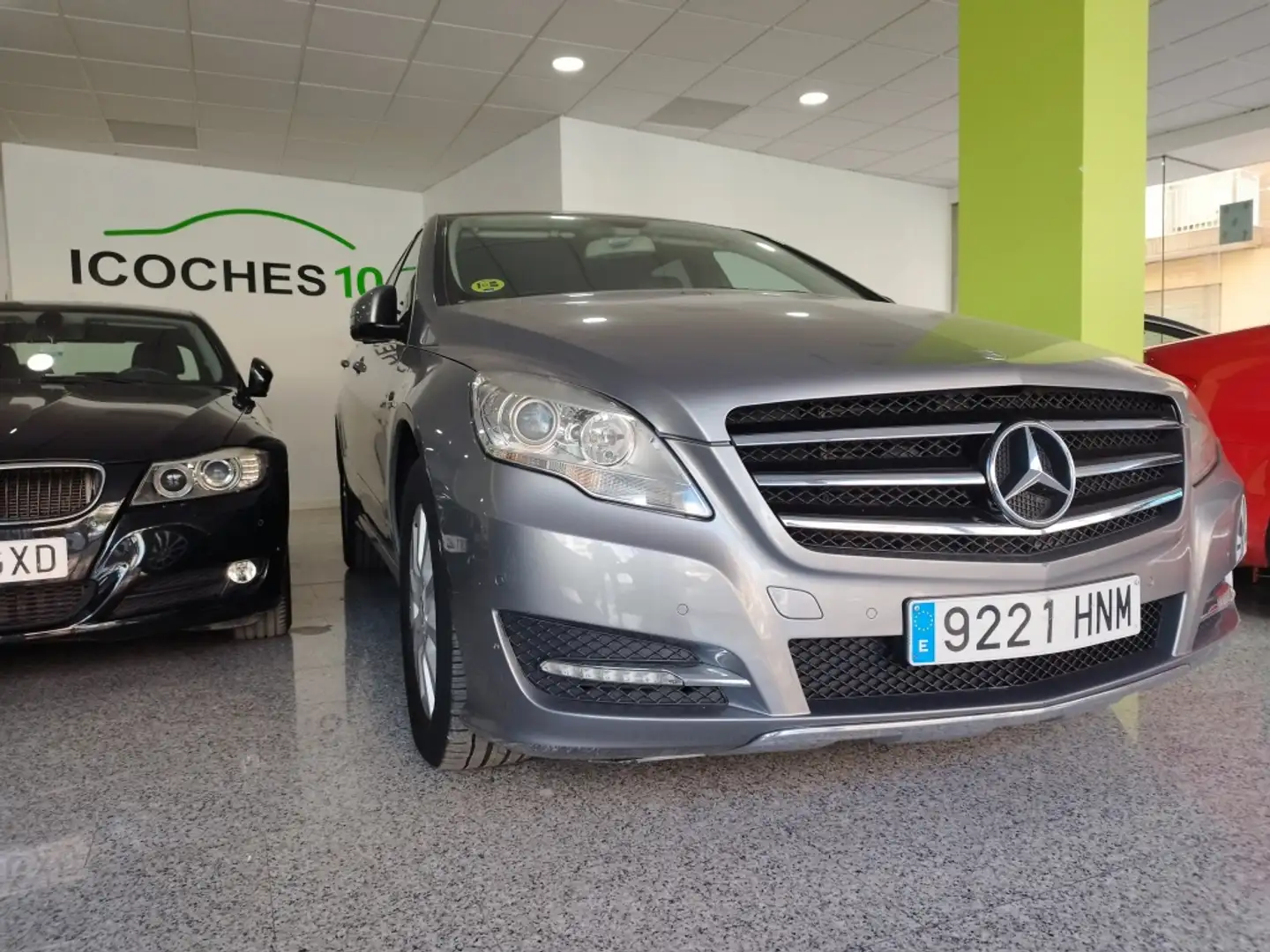 Mercedes-Benz R 320 300CDI BE 7pl. Aut. Beige - 2