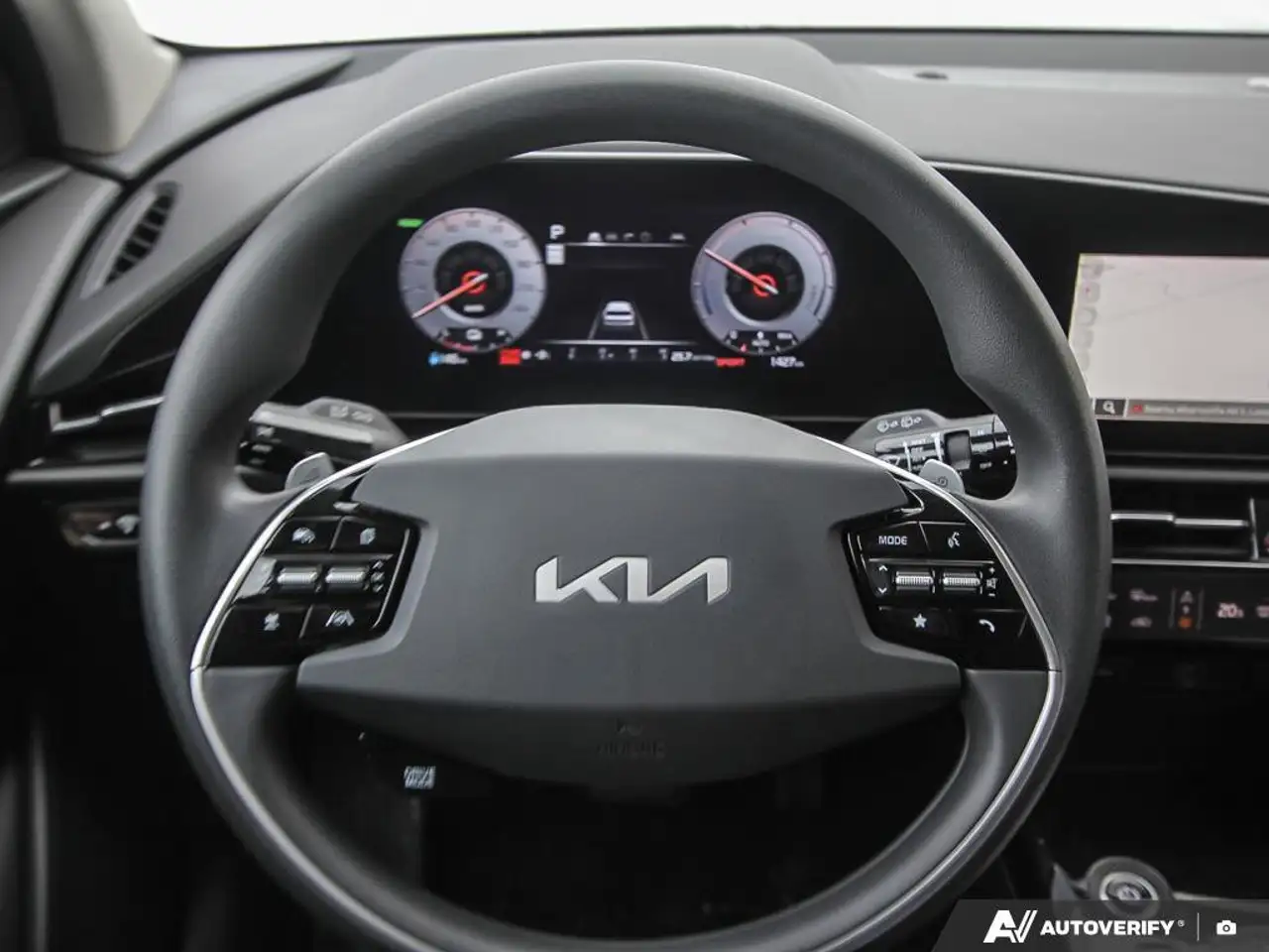 Kia Niro снимка Kia Niro