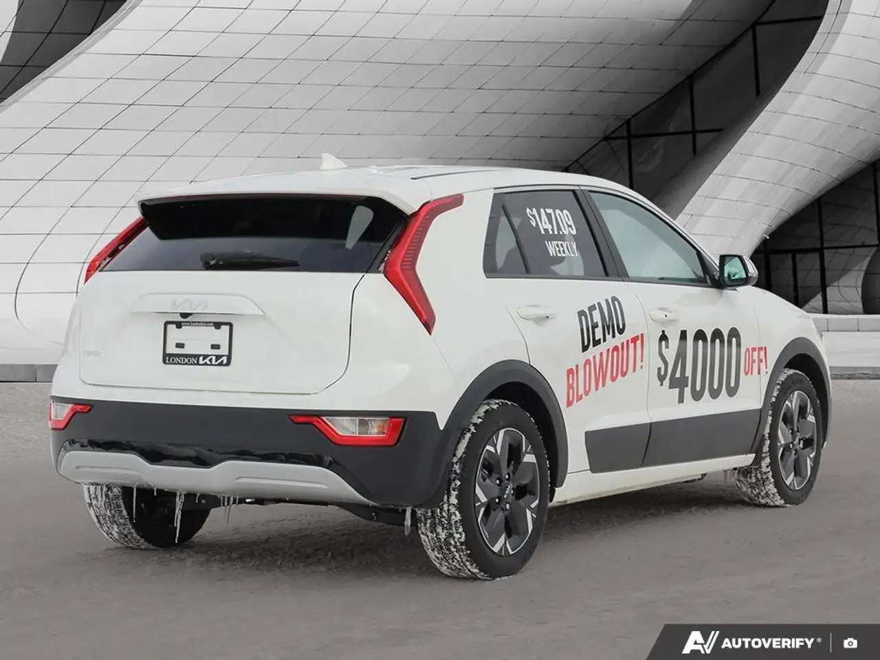 Kia Niro снимка Kia Niro