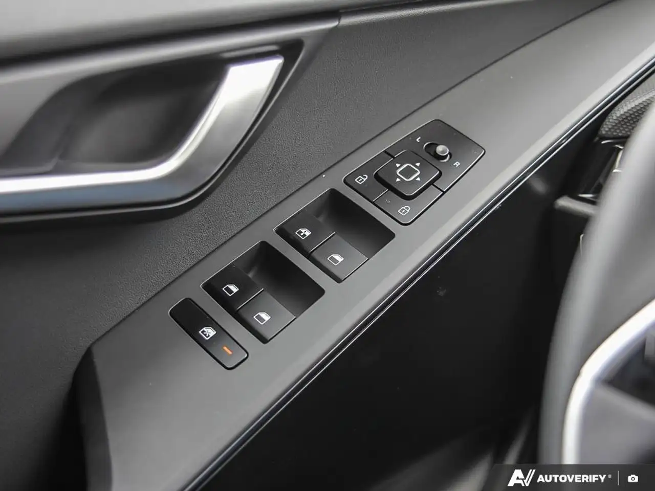 Kia Niro снимка Kia Niro