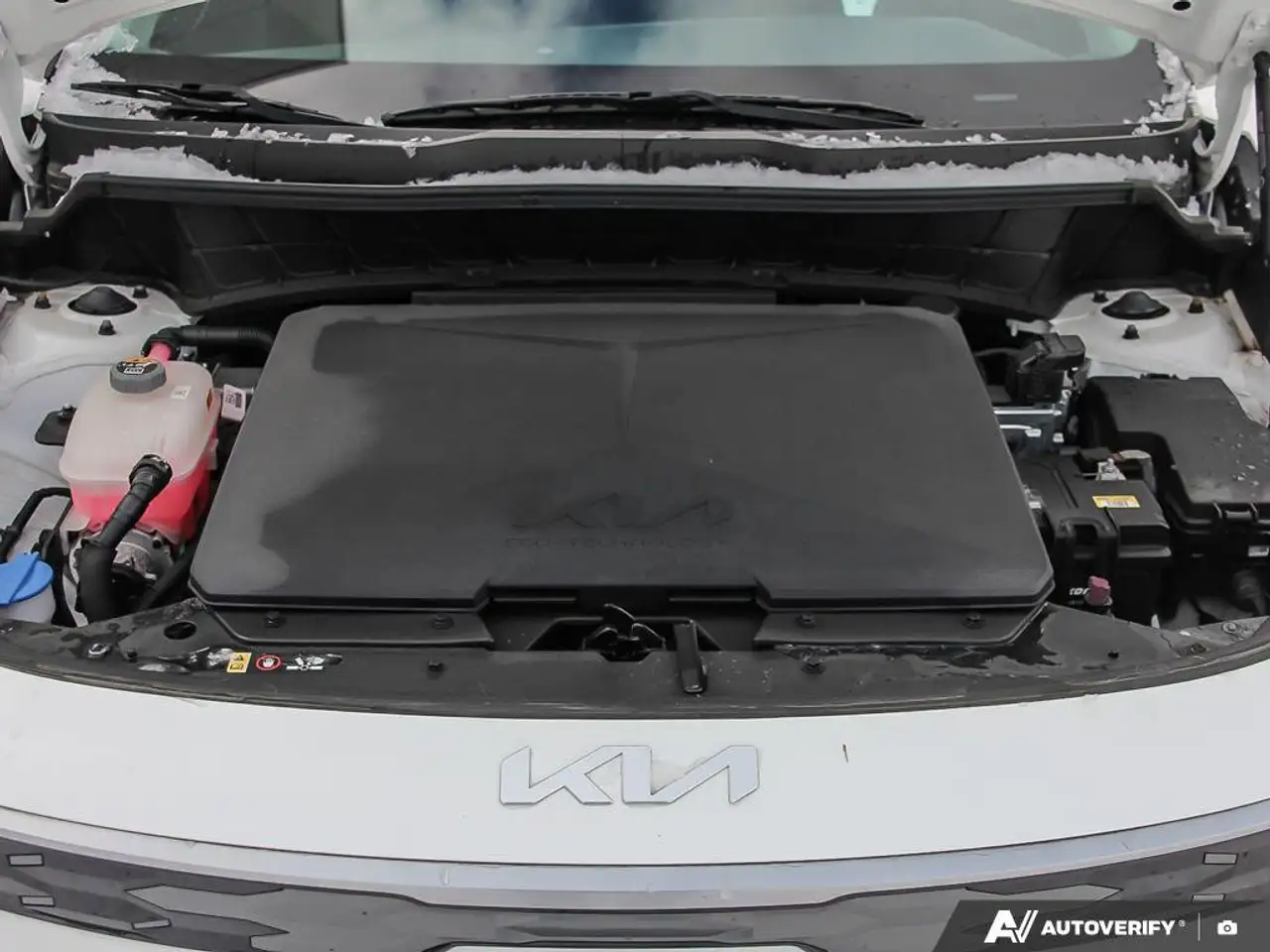 Kia Niro снимка Kia Niro