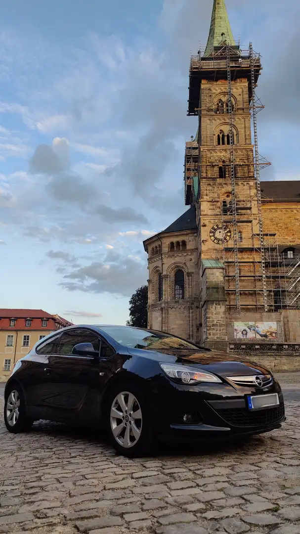 Opel Astra GTC 1.4 Turbo ecoFLEX Start/Stop Edition - 2