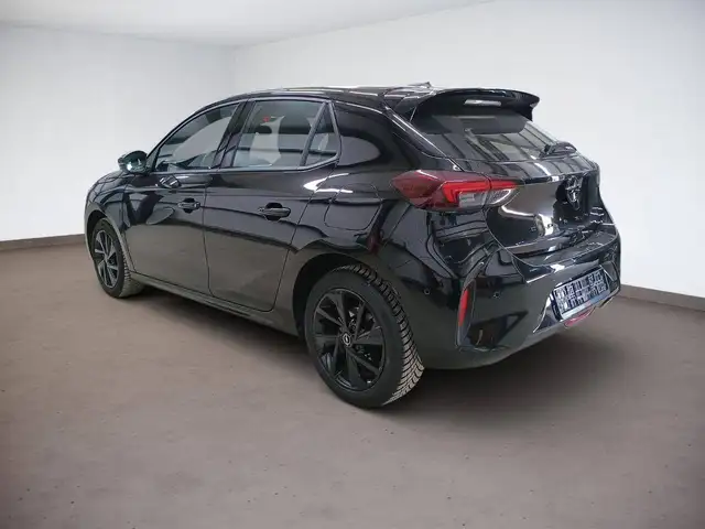 Opel Corsa view 3