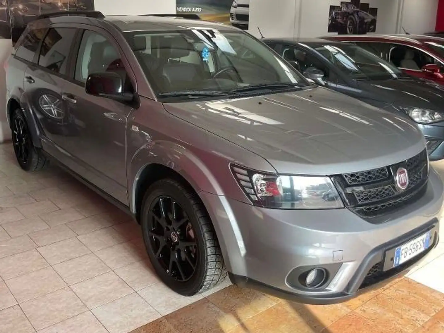 Fiat Freemont Freemont 2.0 mjt 16v Lounge 4x4 170cv auto E5+ Grigio - 2