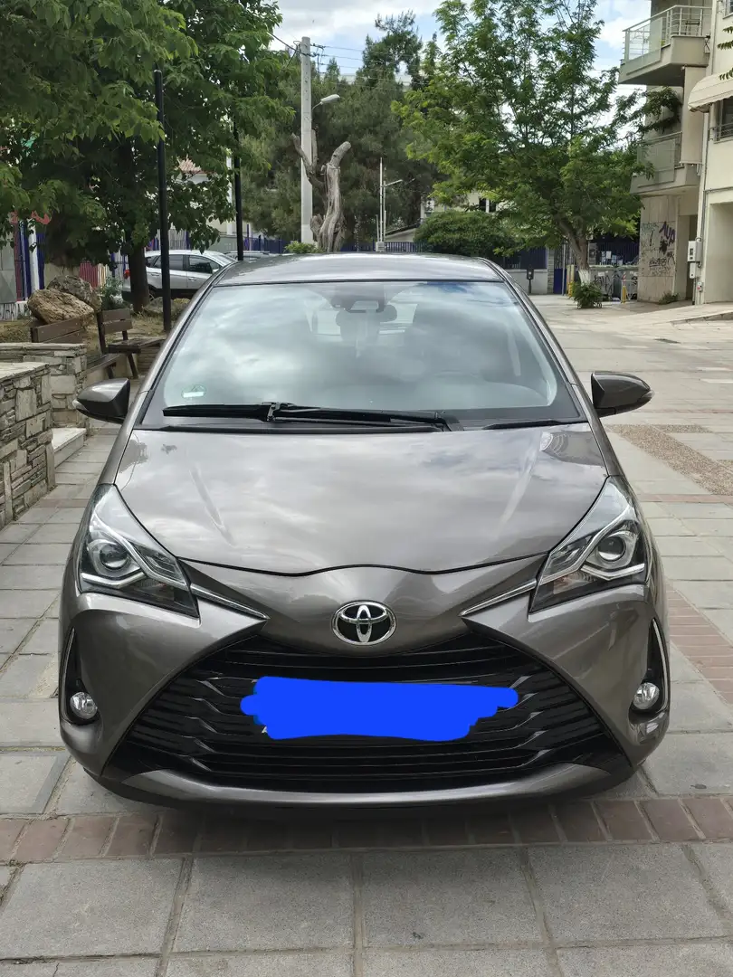 Toyota Yaris 1,5-Dual-VVT-iE Launch Edition - 2