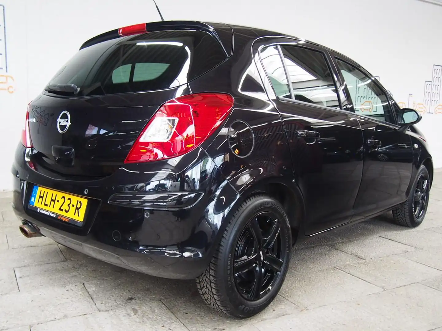 Opel Corsa 1.4 16V (APK:Nieuw) Incl.Garantie Zwart - 2