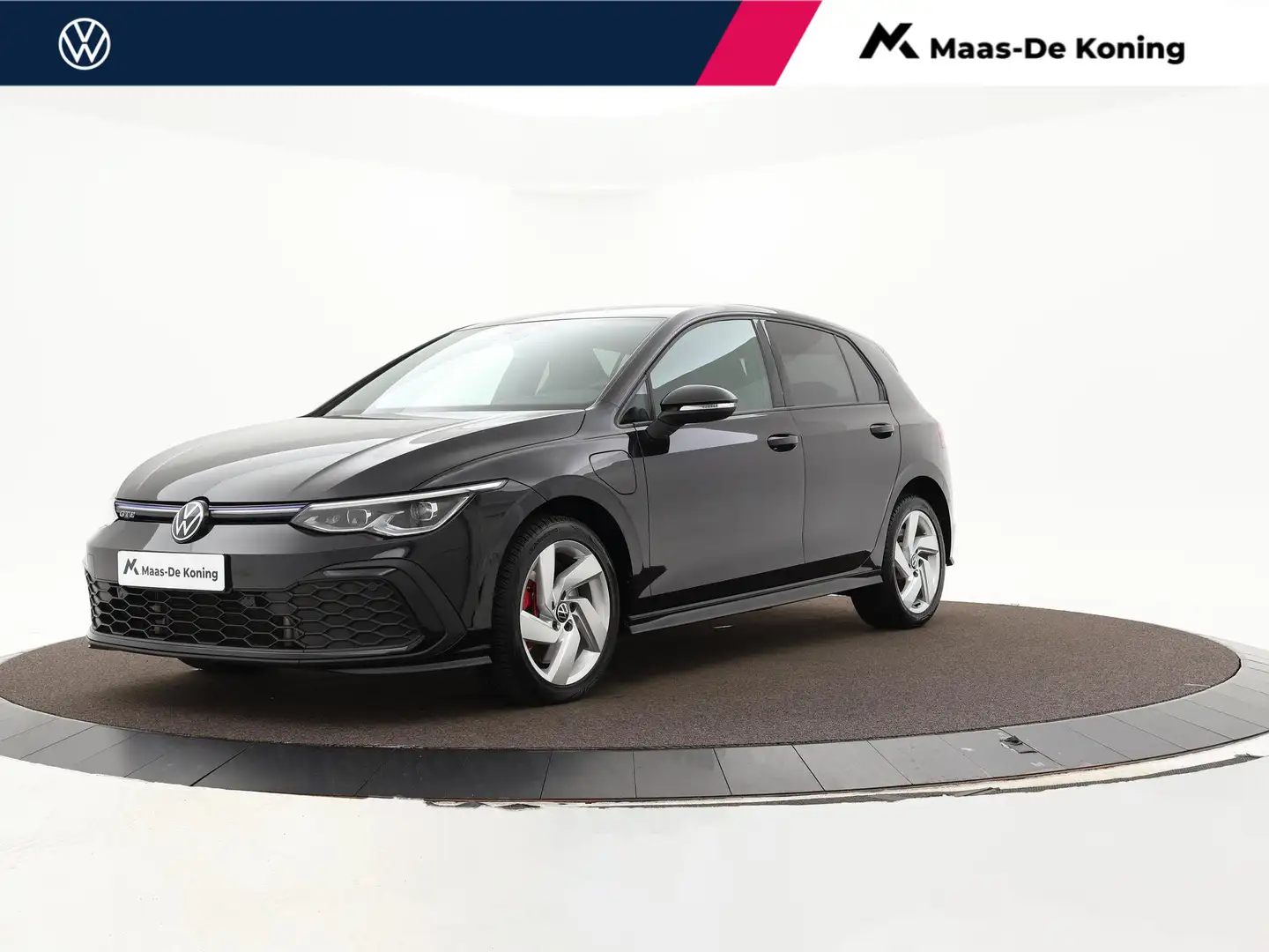 Volkswagen Golf GTE 1.4 245pk DSG eHybrid · Apple/Android Car Play · N Negru - 1