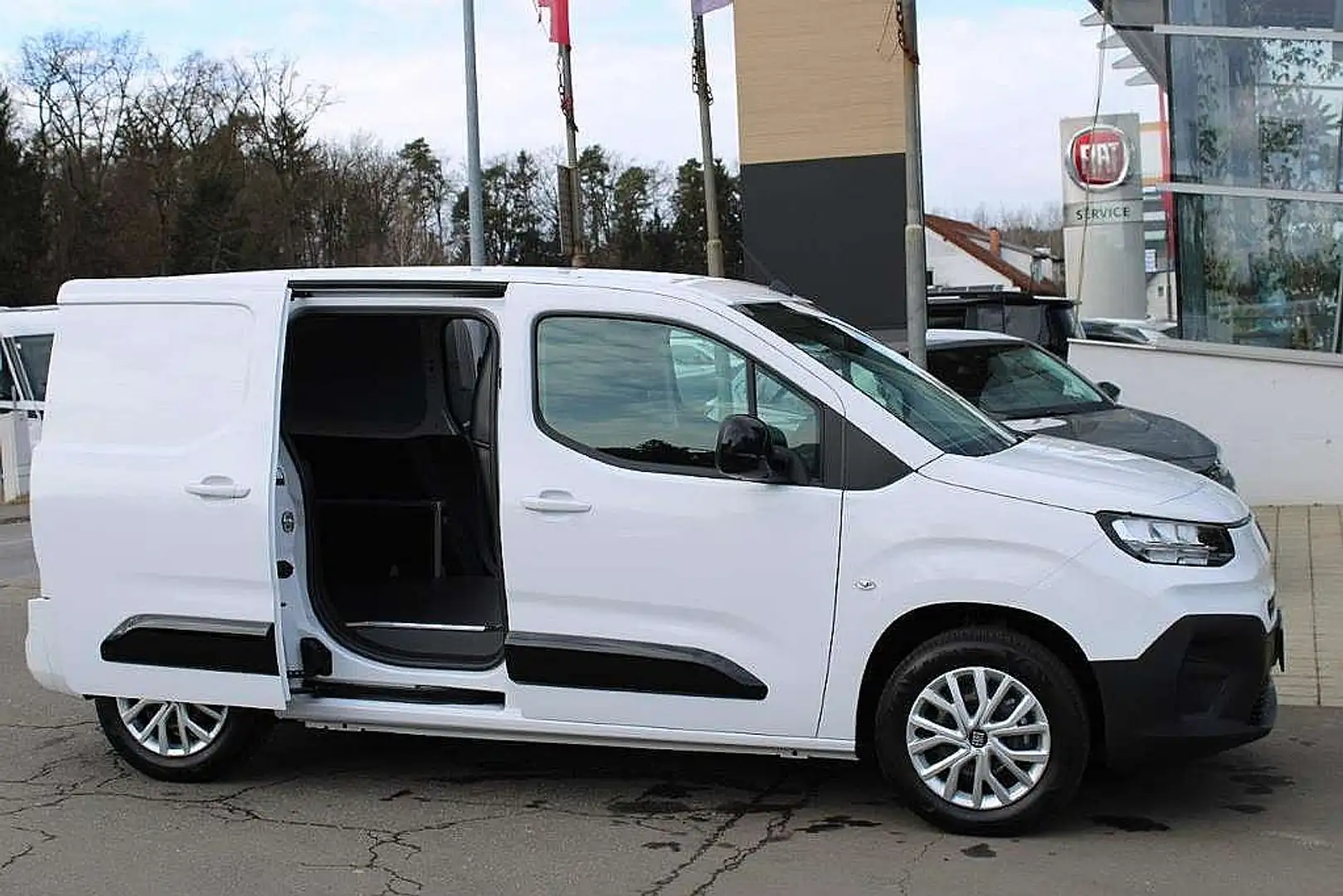 Fiat Doblo Doblo KW L1H1 100MT 2x Schiebetür Netto 17990,-- Weiß - 1
