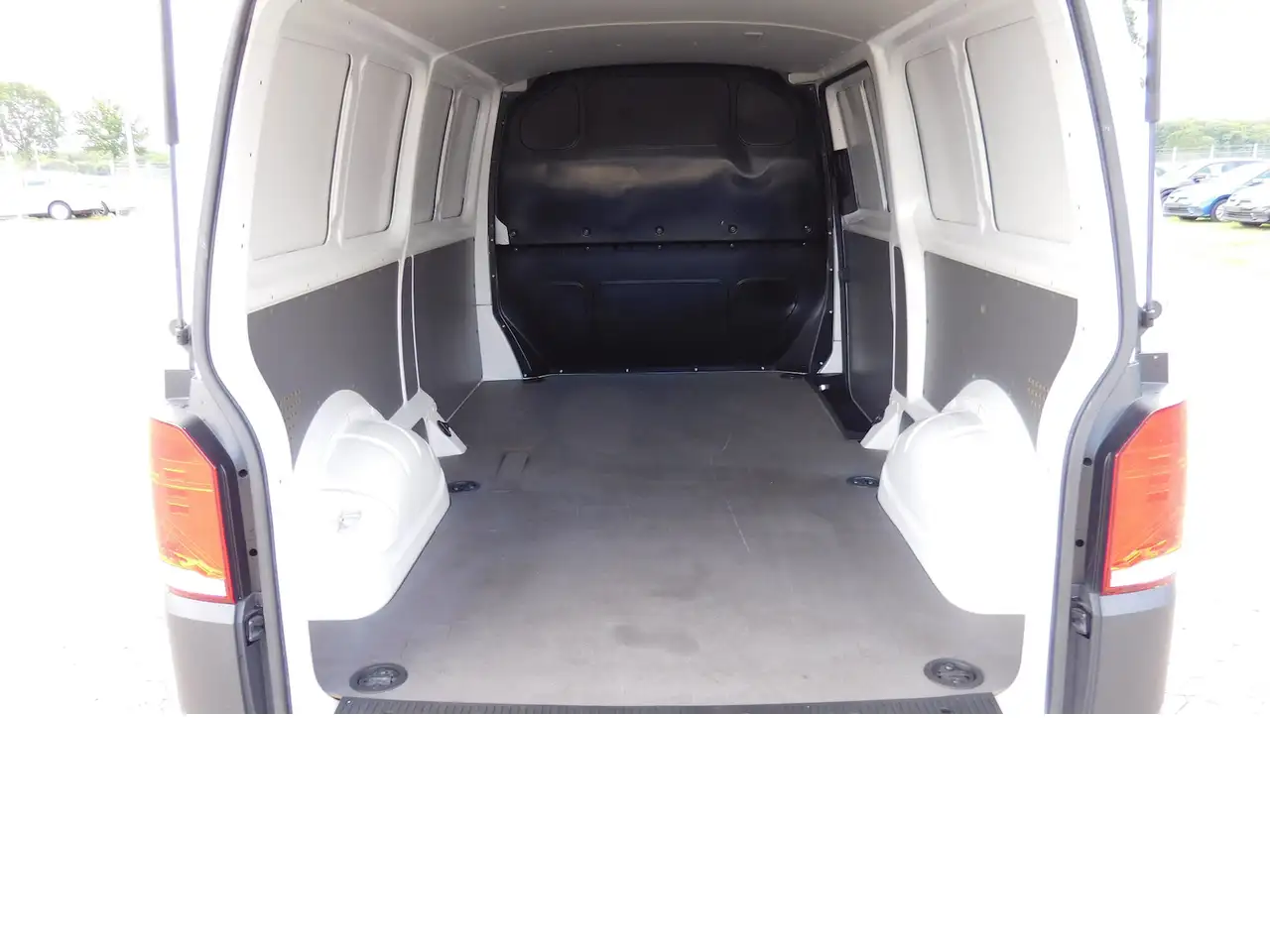 Volkswagen T6.1 Transporter 1 Abt e- Lang 4-Gang Automatic, миниатюра 7
