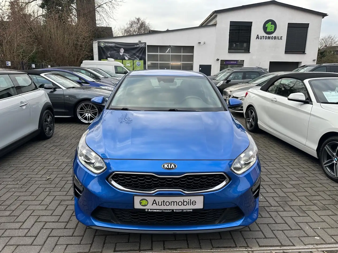 Kia Ceed / cee'd Ceed Vision*NAVI*PDC*SHZ*KAM*DAB*LHZ*TEMPOM. Blau - 2