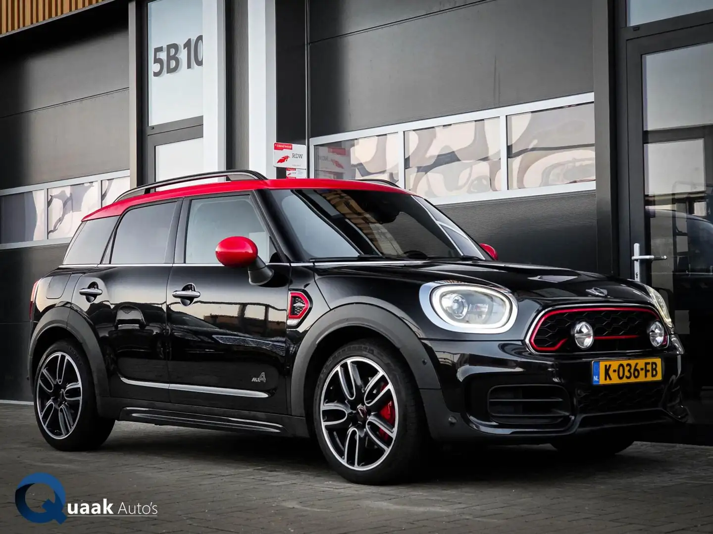 MINI John Cooper Works Countryman 2.0 ALL4 | HUD | TREKHAAK | LEDER | SFEERVERLICHTI Schwarz - 1