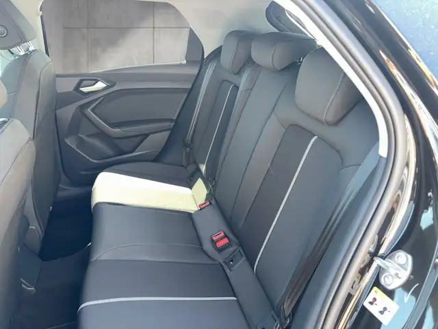 Audi A1 view 12