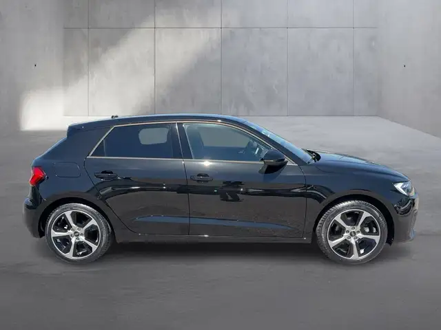Audi A1 view 6