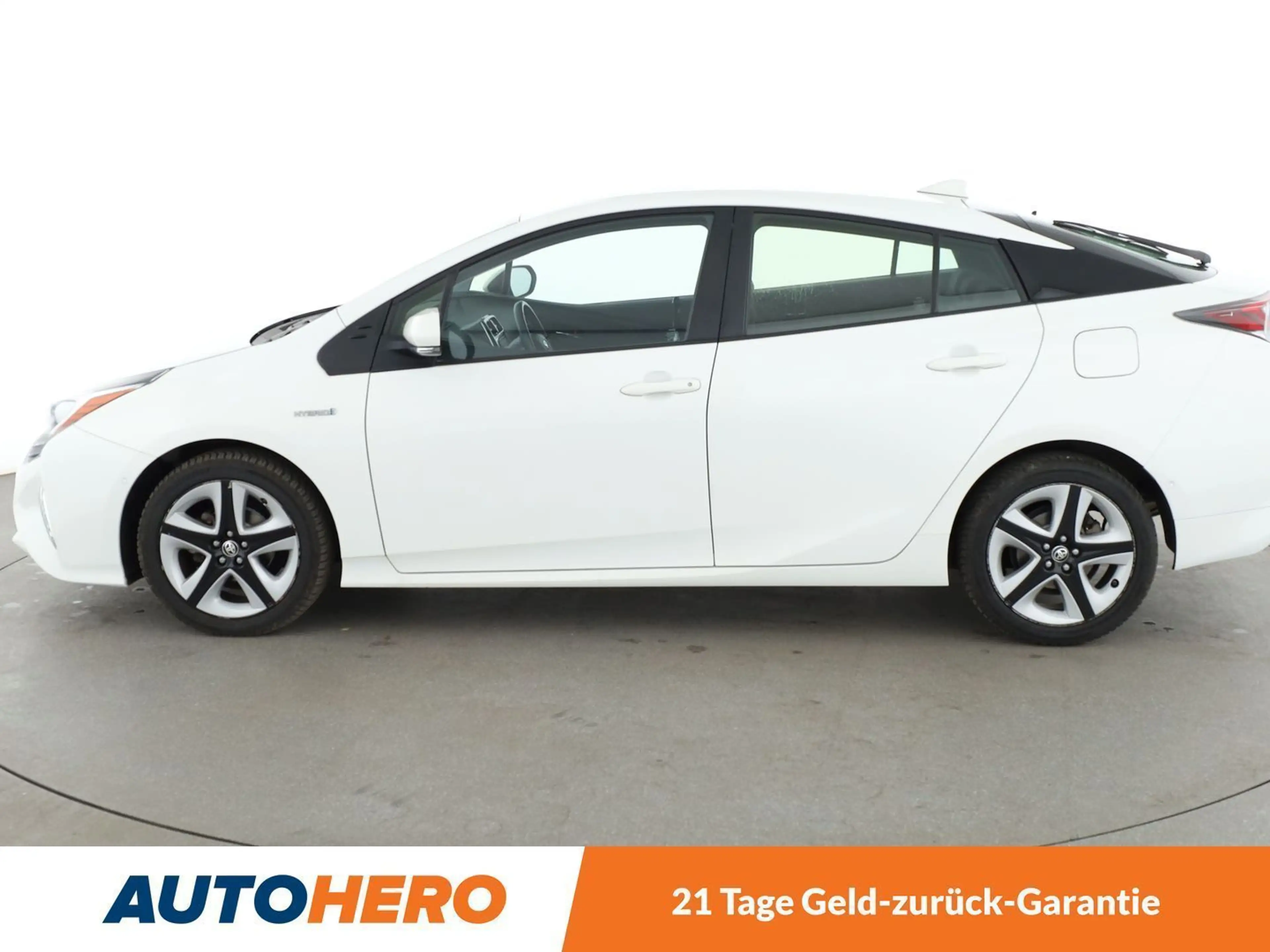 Toyota Prius 1.8 Comfort Aut.*NAVI*BI-LED*ACC*CAM*HEAD-UP*SHZ* — photo 3