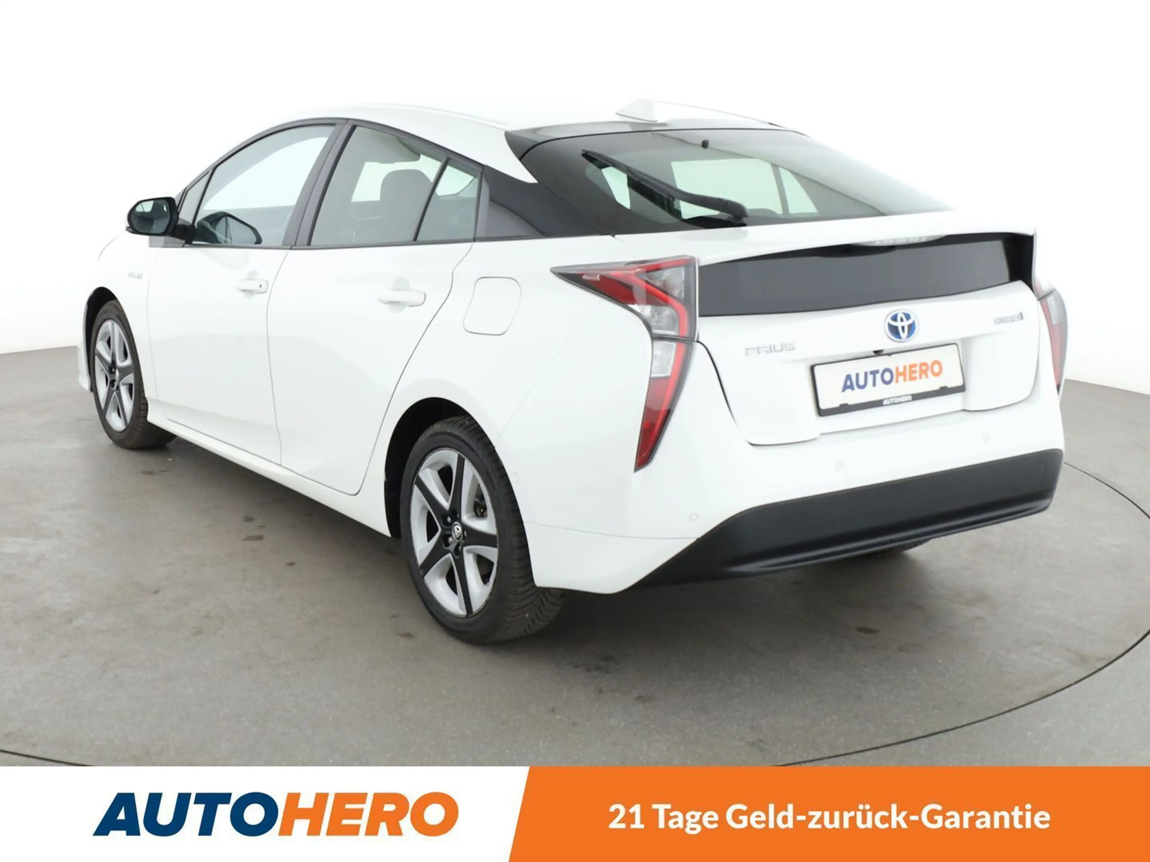 Toyota Prius 1.8 Comfort Aut.*NAVI*BI-LED*ACC*CAM*HEAD-UP*SHZ* — photo 4