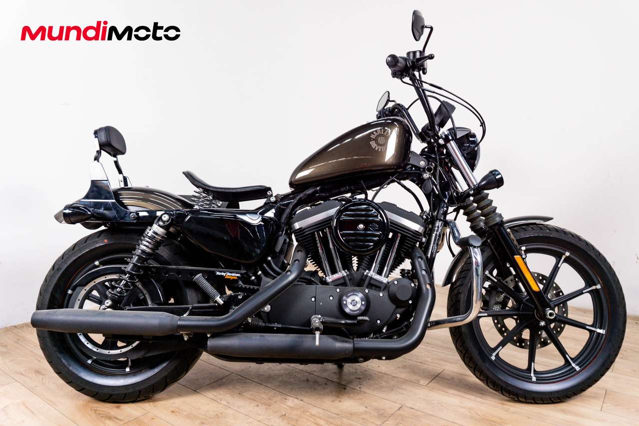 Harley-Davidson Sportster 883