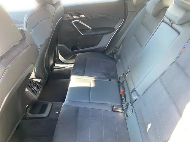 BMW X1 view 11