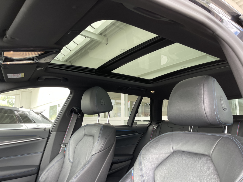 BMW 530 iA *** GARANTIE + PACK M + TOIT PANO + LED + FULL *** — photo 12