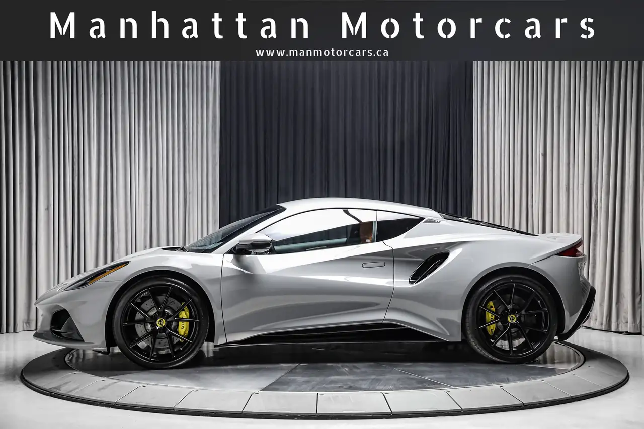 Lotus Emira fotografie Lotus Emira