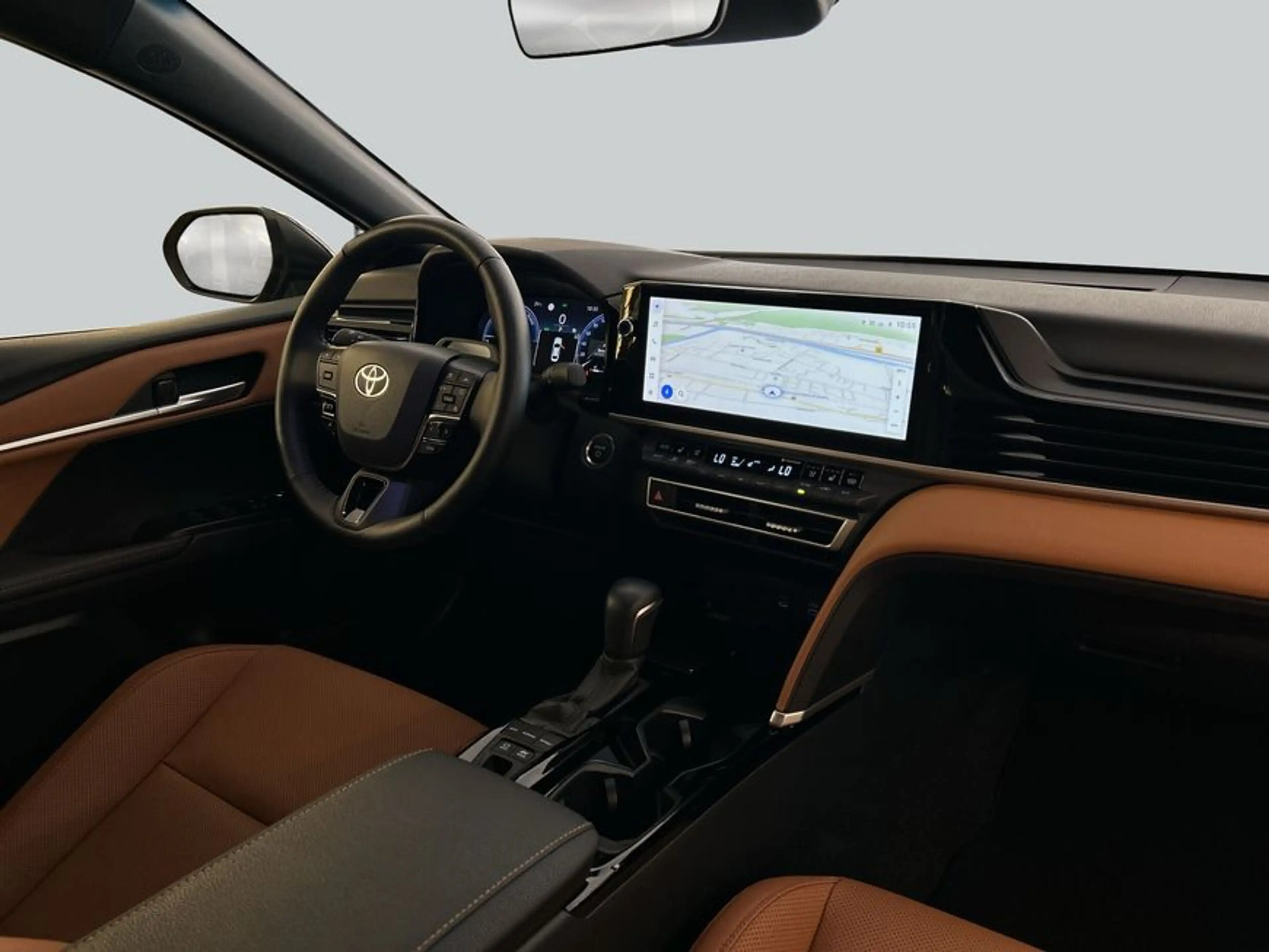 Toyota Camry 2.5 Hybrid Executive — photo 15