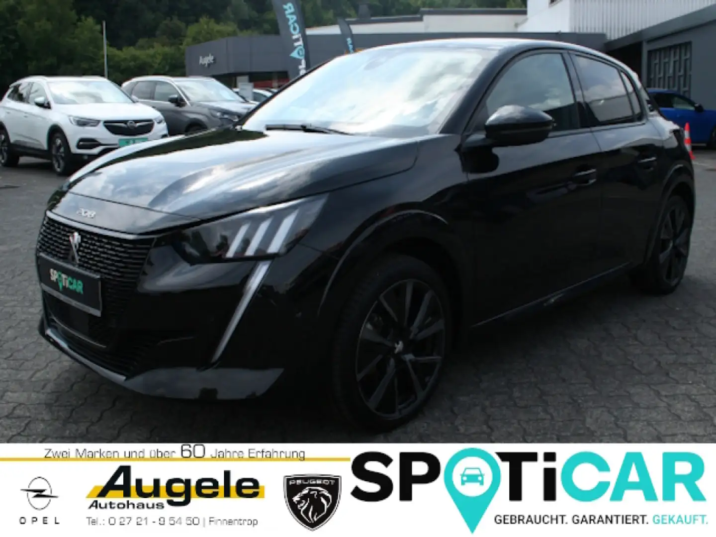 Peugeot e-208 GT 136PS Akku100%, Alcantara, Glasdach, Navigation Noir - 1