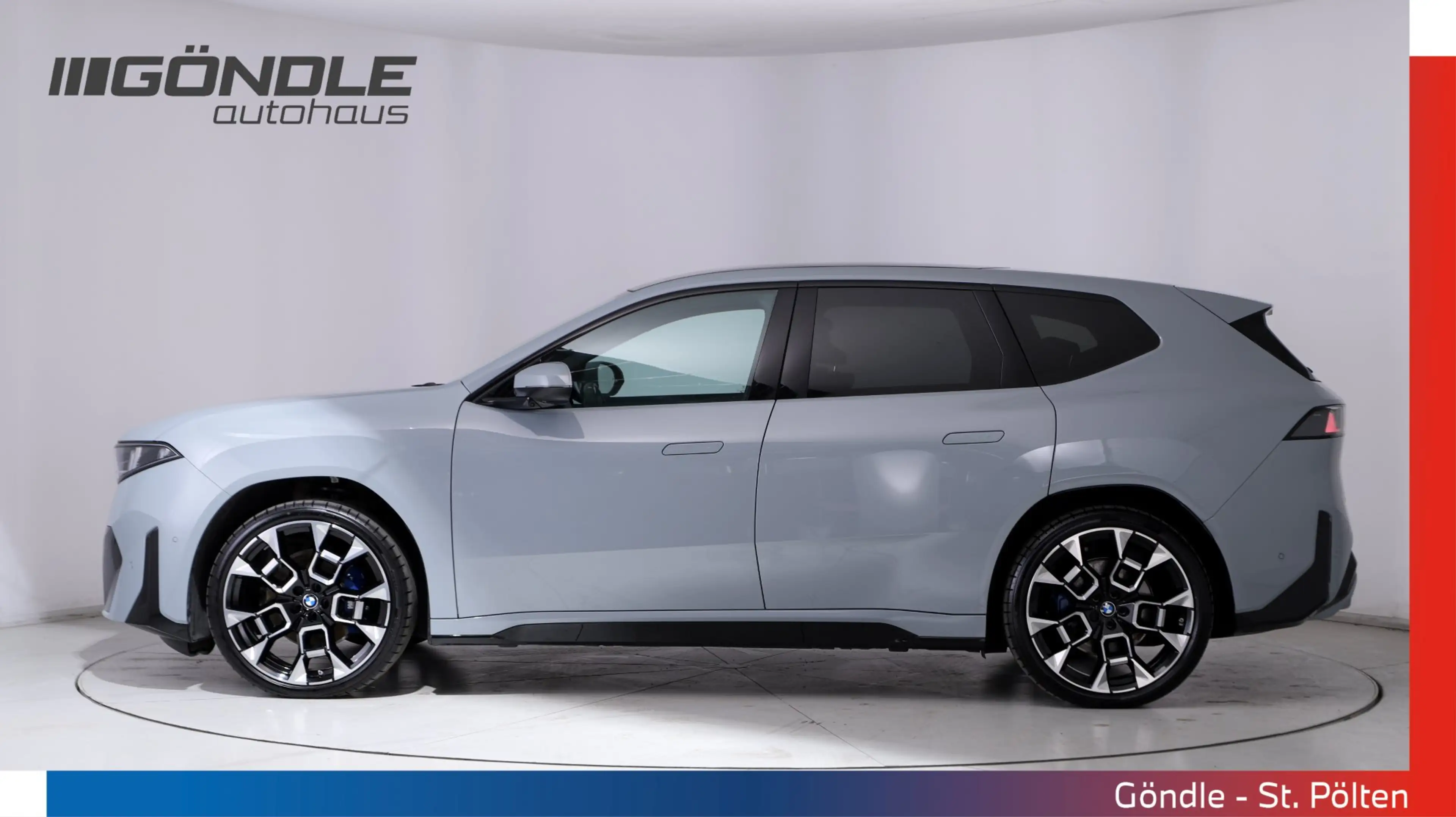 BMW iX3 50 xDrive — photo 3