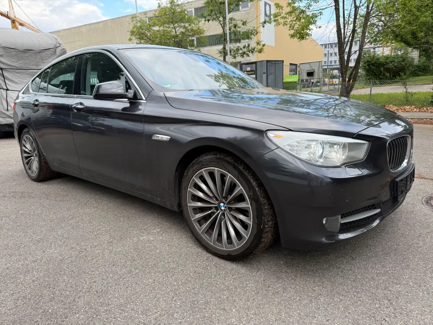 BMW 535 Baureihe 5 Gran Turismo 535 i HU 9.2026 Grau - 1