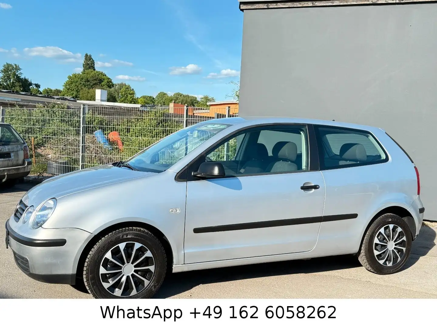 Volkswagen Polo 1.2 Basis *HU/AU NEU*KLIMA*AHK*PDC*RADIO* Silber - 2