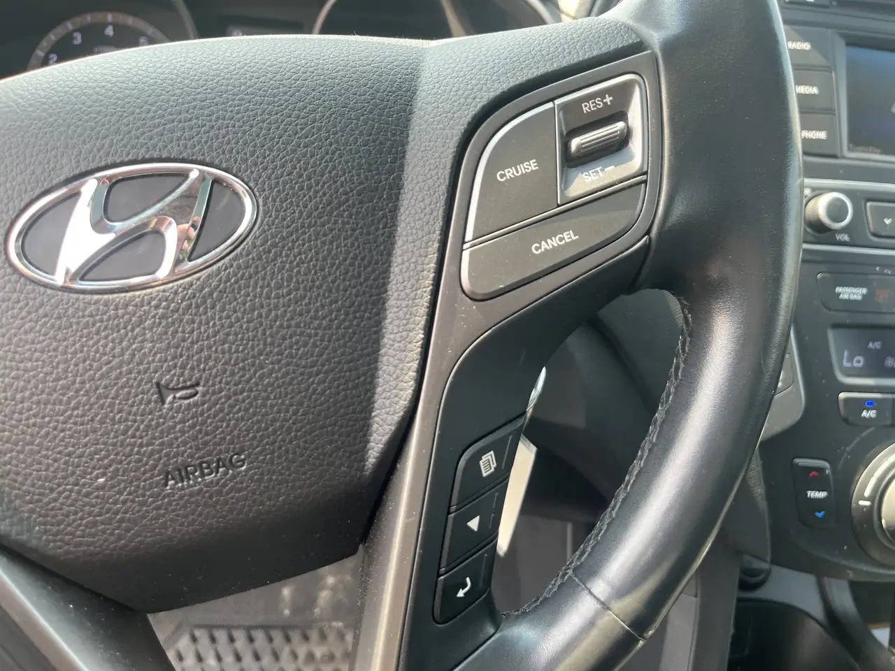 Hyundai SANTA FE fotografie Hyundai SANTA FE