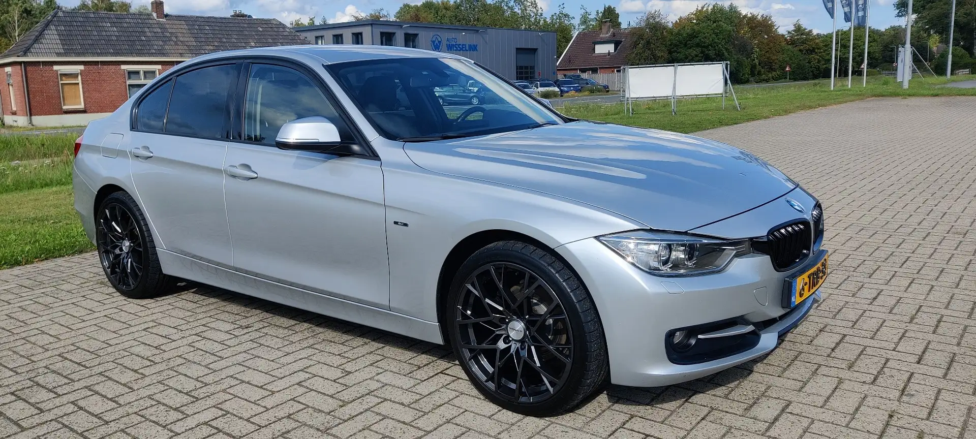 BMW 316 316i Aut. Sport Line - 1