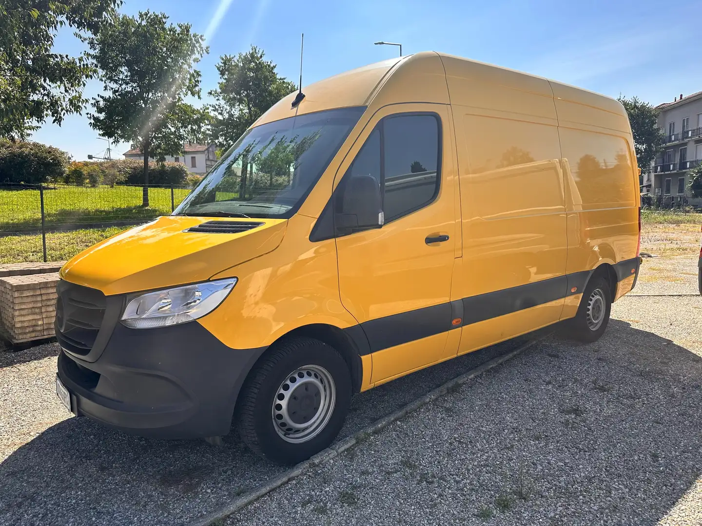 Mercedes-Benz Sprinter 2.2 CDI TETTO ALTO PASSO MEDIO !!! Amarillo - 1