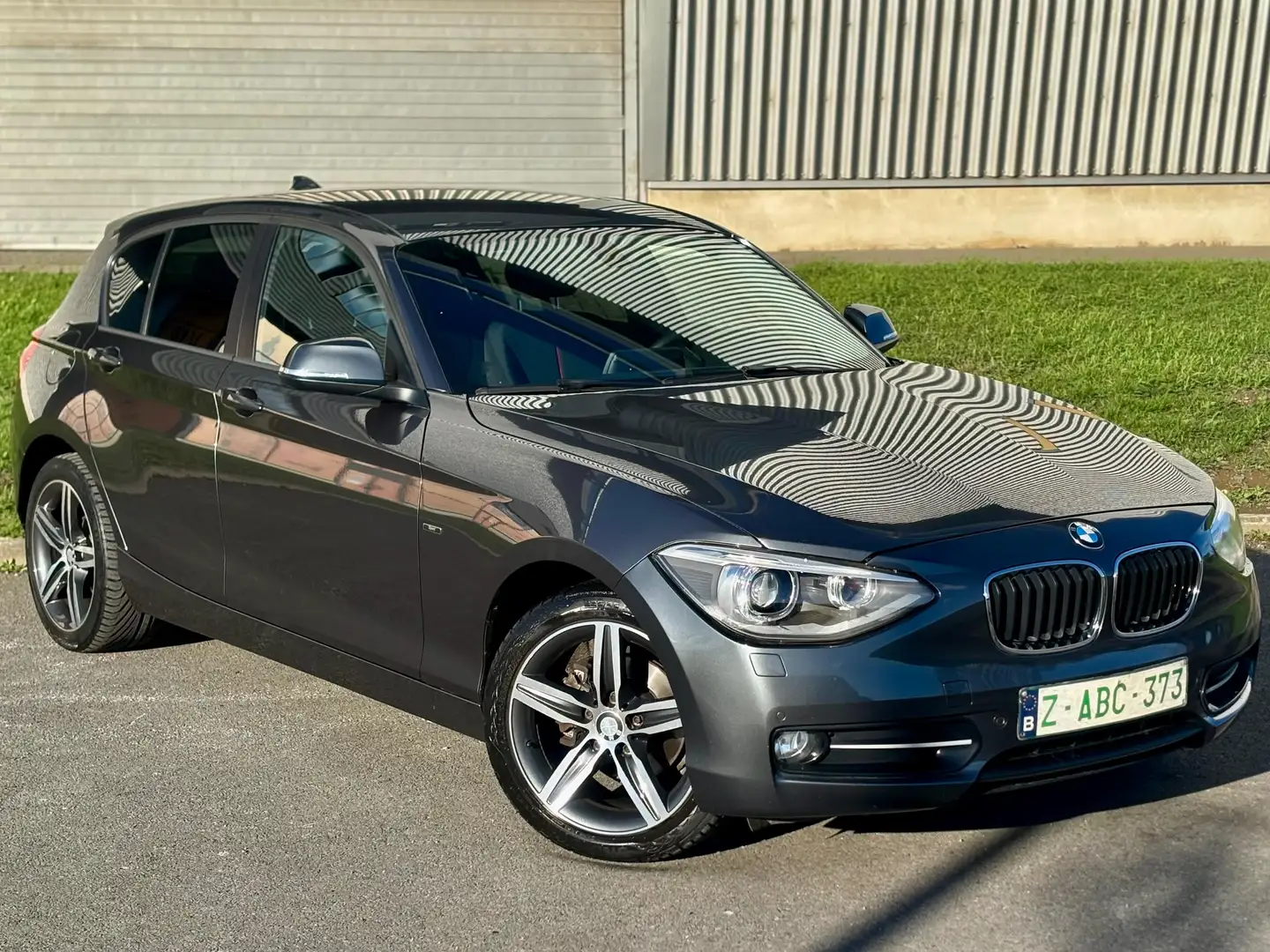 BMW 116 |SPORT LINE|XENON|PDC|12MOISGARANTIE|100-000km| Gris - 2