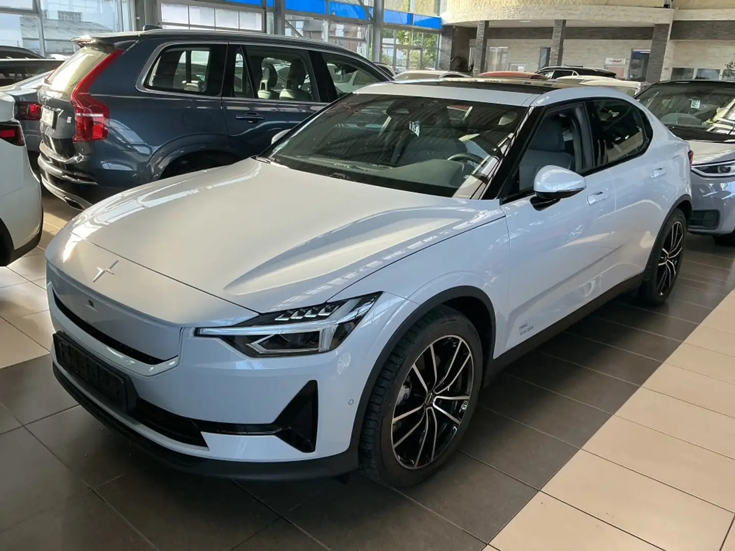 Polestar 2 Long Range Single dig.Cockpit 360°Cam LED Silber - 1