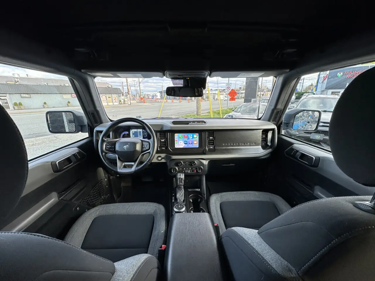 Ford Bronco снимка Ford Bronco