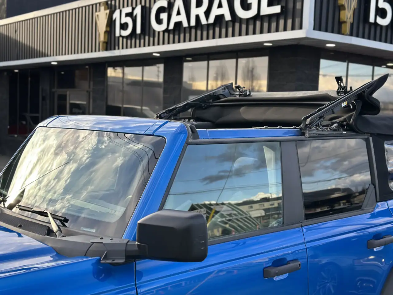 Ford Bronco снимка Ford Bronco