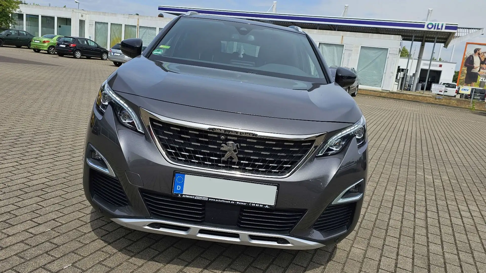 Peugeot 3008 GT BlueHDI 180 EAT8 Vollausstattung Grau - 2
