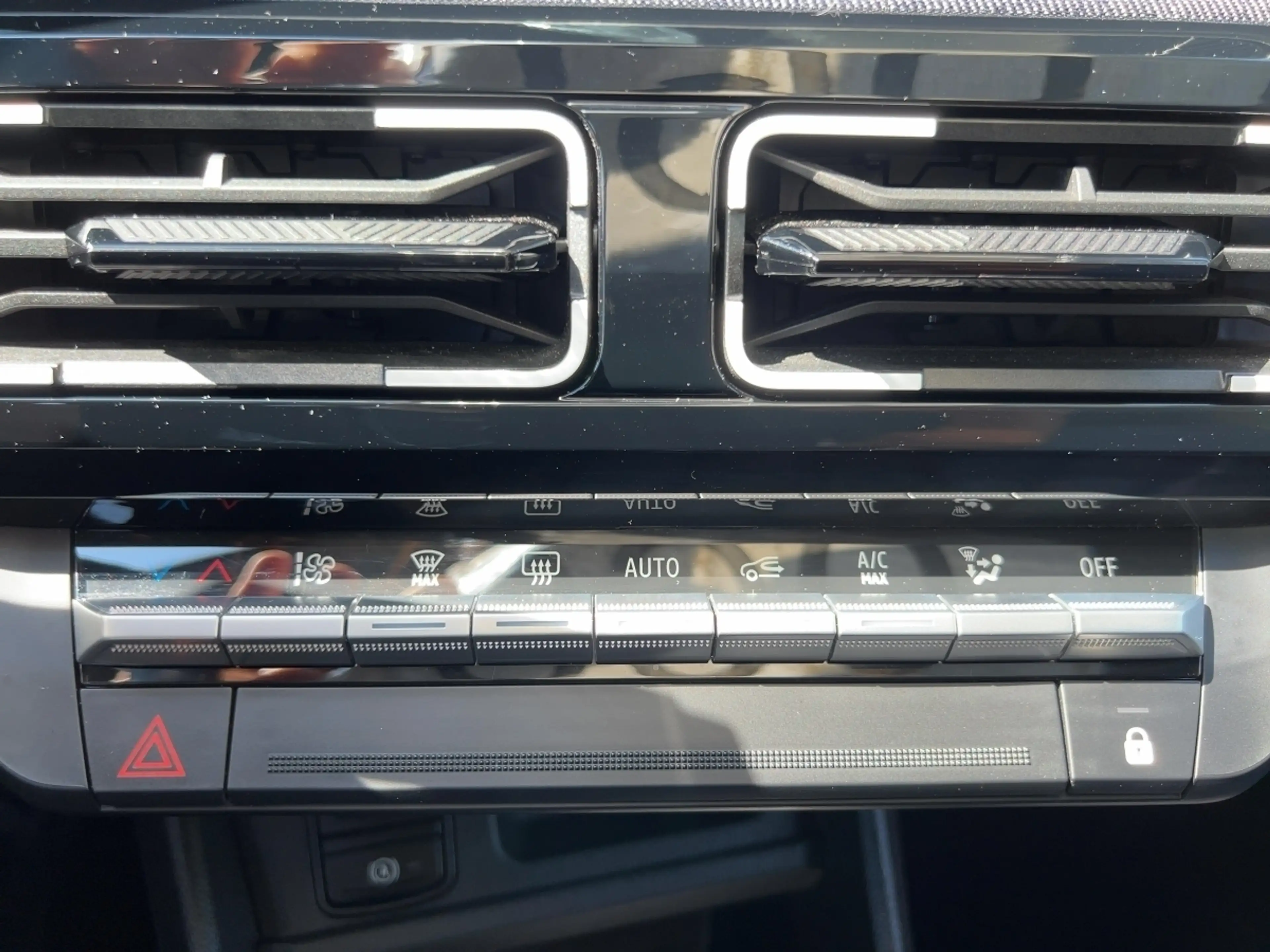Renault R 5 E-Tech Techno 150 Comfort Range — photo 13
