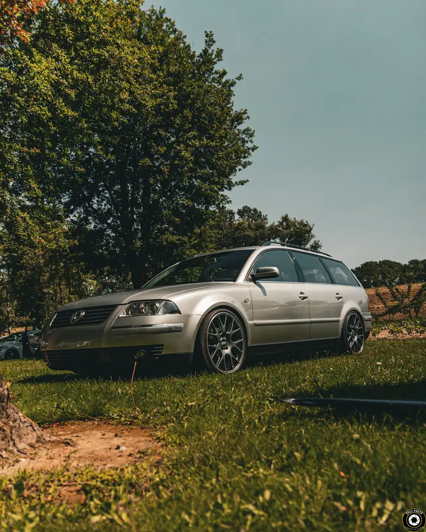 Volkswagen Passat Variant 1.8t Highline - 2