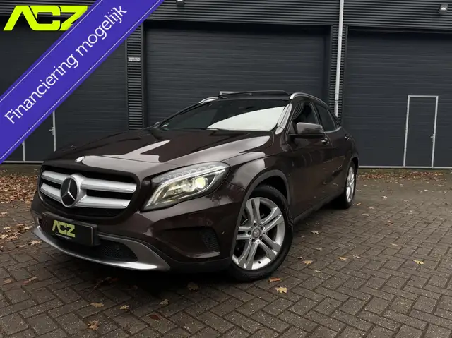 Mercedes-Benz GLA 250 4Matic Edition 1