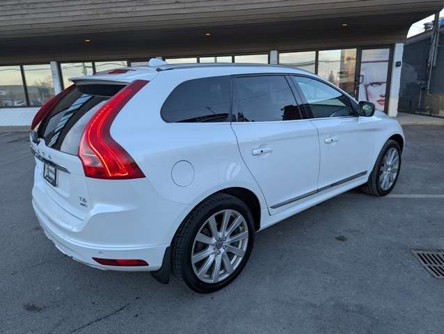 2015 Volvo XC60 2015.5 AWD 5dr T6 Platinum Inscription alt 5