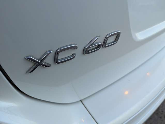 2015 Volvo XC60 2015.5 AWD 5dr T6 Platinum Inscription thumb 33