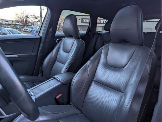 2015 Volvo XC60 2015.5 AWD 5dr T6 Platinum Inscription thumb 11